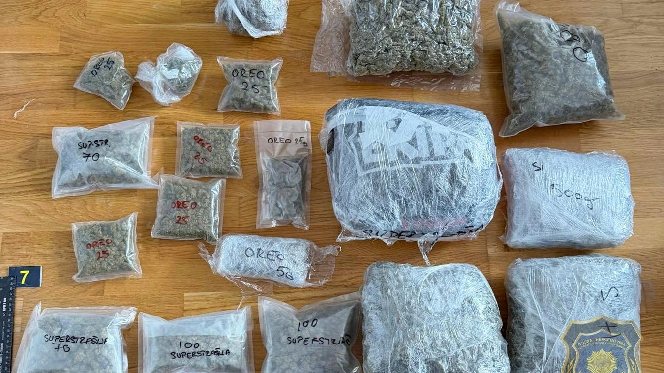 Velika akcija FUP-a u Sarajevu: Uhićene dvije osobe, zaplijenjeno 12 kilograma droge
